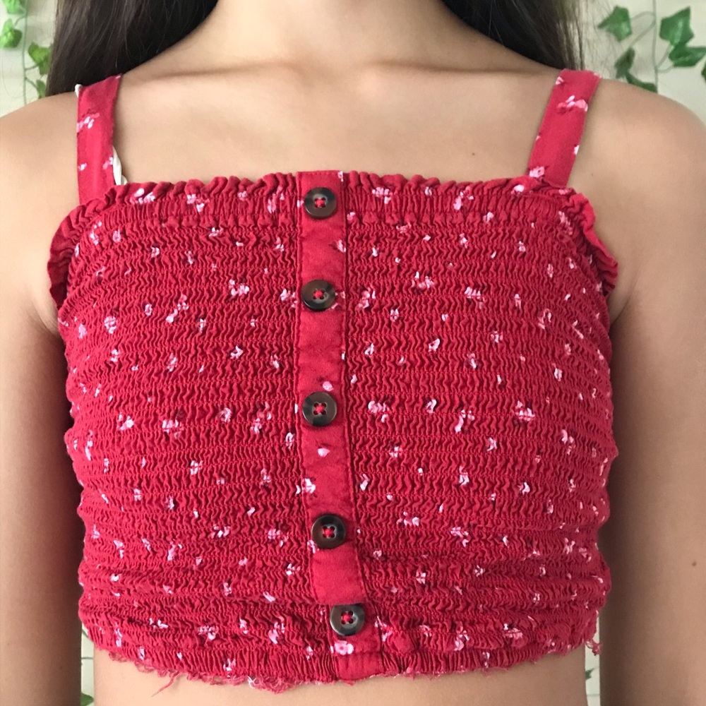 hollister size xs crop top!